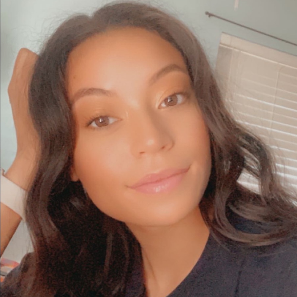 Meet your Posher, Madyson